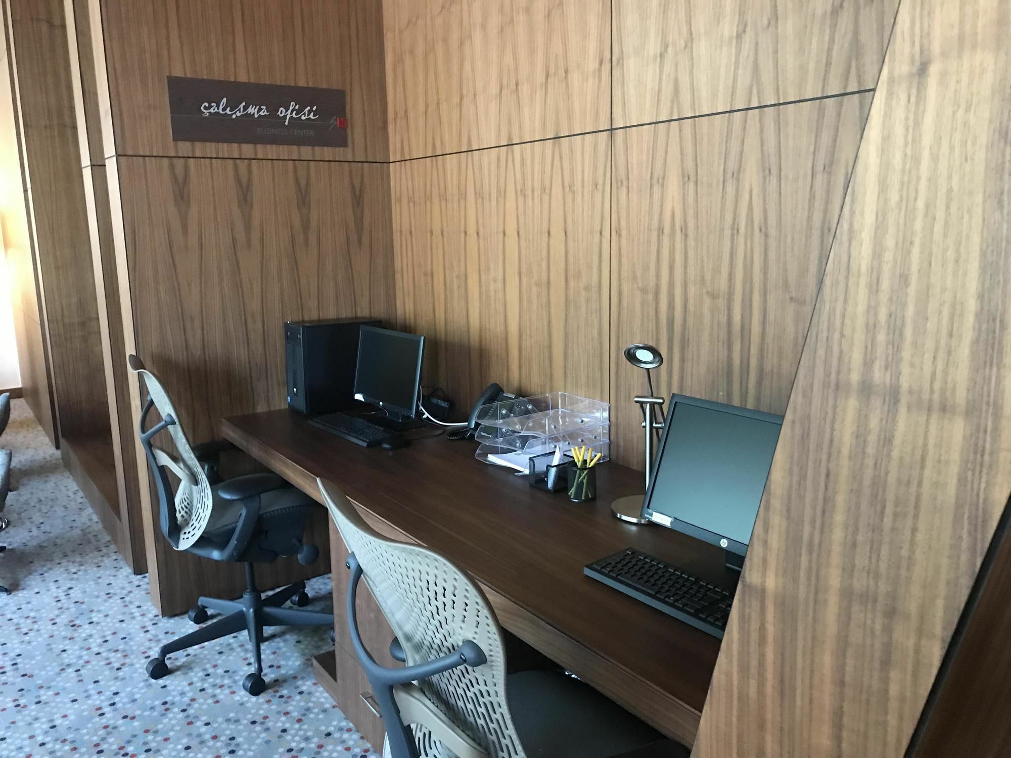 Hilton Garden Inn Ескишехир Екстериор снимка
